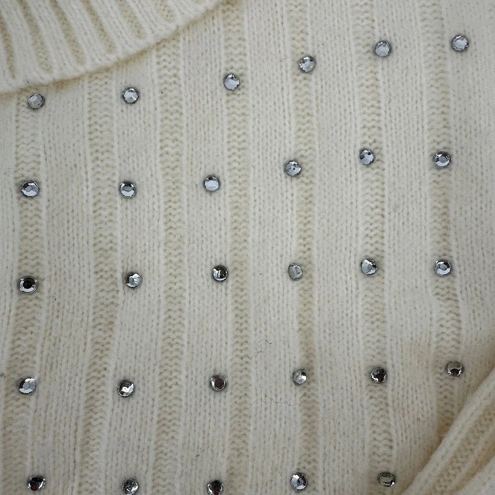 Womens Rhinestone Embellished Cream Turtleneck Ribbed Knit Sweater‎ Boxy Crop